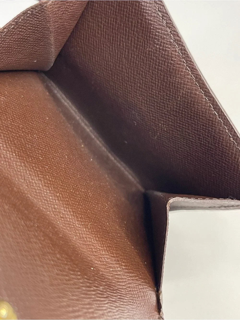 Louis Vuitton Damier Portefeuille Elise bifold wallet